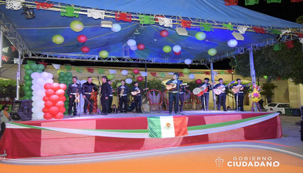 conmemoracion-dia-de-la-independencia-2016-acatlan-de-juarez-01