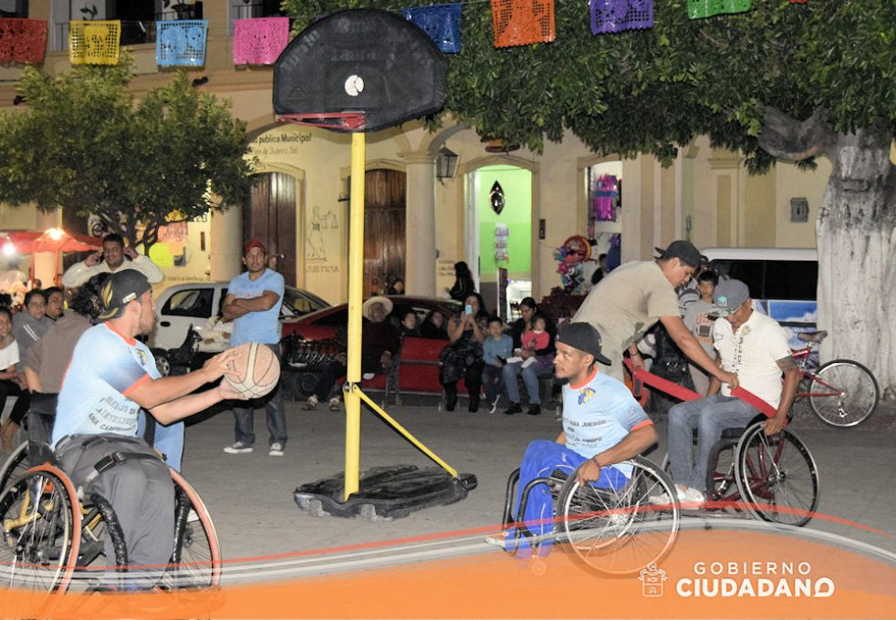 evento-personas-con-discapacidad-acatlan-de-juarez-2016-04